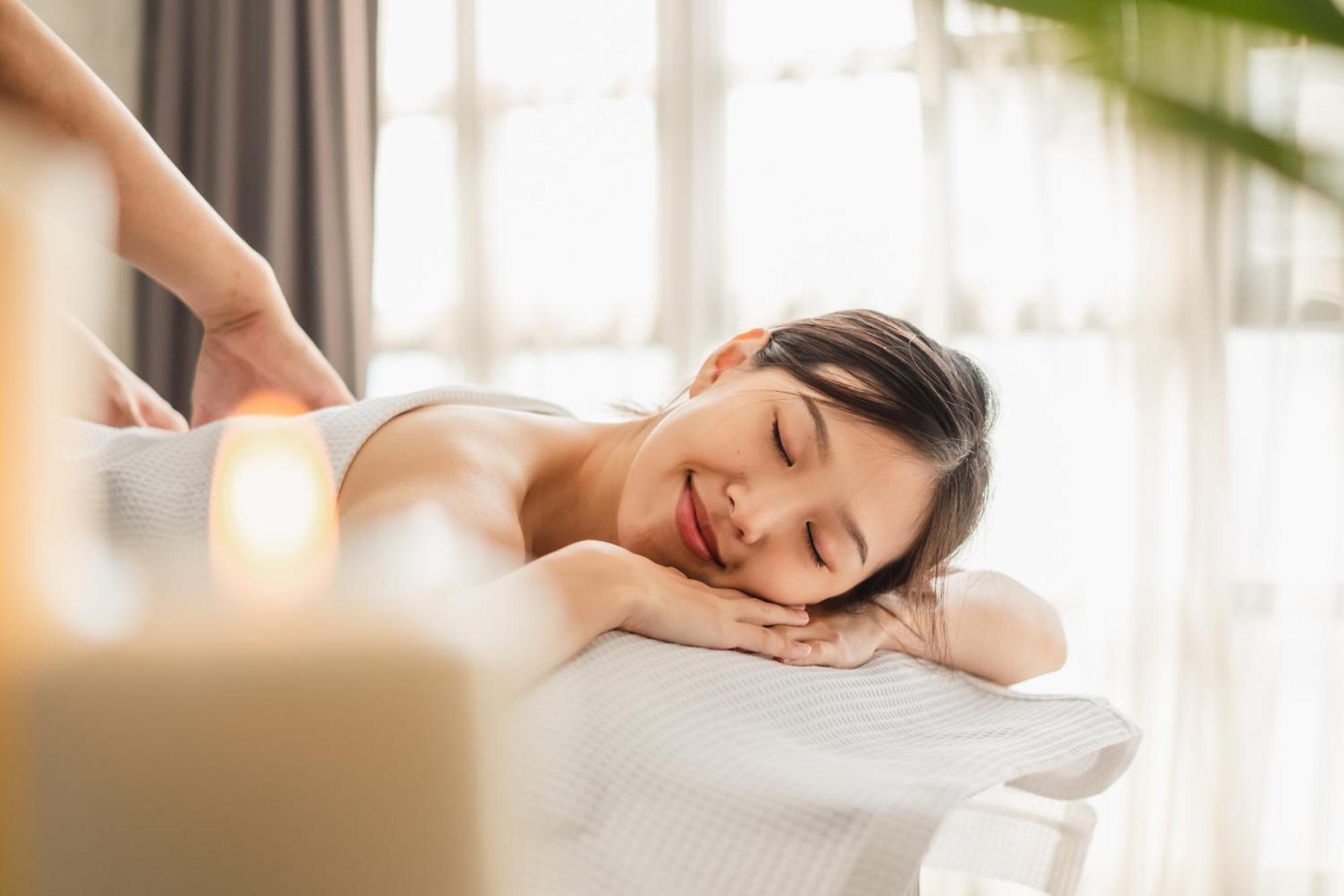 Reu Boutique Hotel 会安 外观 照片
